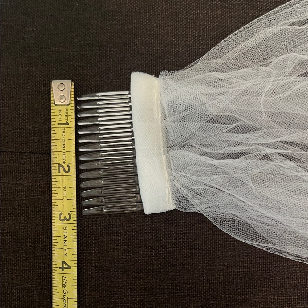 # 0702** White Lace Flower Wedding Tings Basket with Veil. W/ real Wood Cross. - Picture 7 of 17
